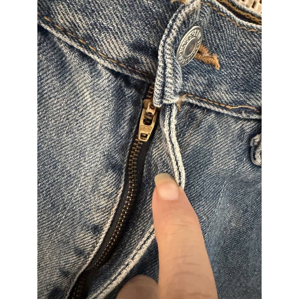 VTG Levis Cutoff Jean Shorts S Cheeky Raw Hem DIY Shortie Boho Festival Beach - Picture 5 of 12